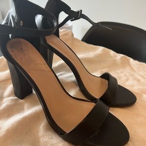 Le Chateau Ankle Strap High Heel Sandal | Size 10